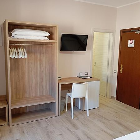 Hotel Meridiana Arbus Exterior foto