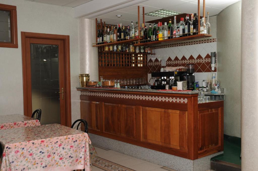 Hotel Meridiana Arbus Exterior foto