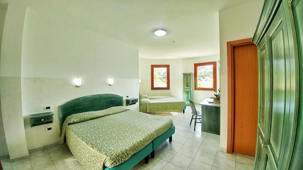 Hotel Meridiana Arbus Exterior foto